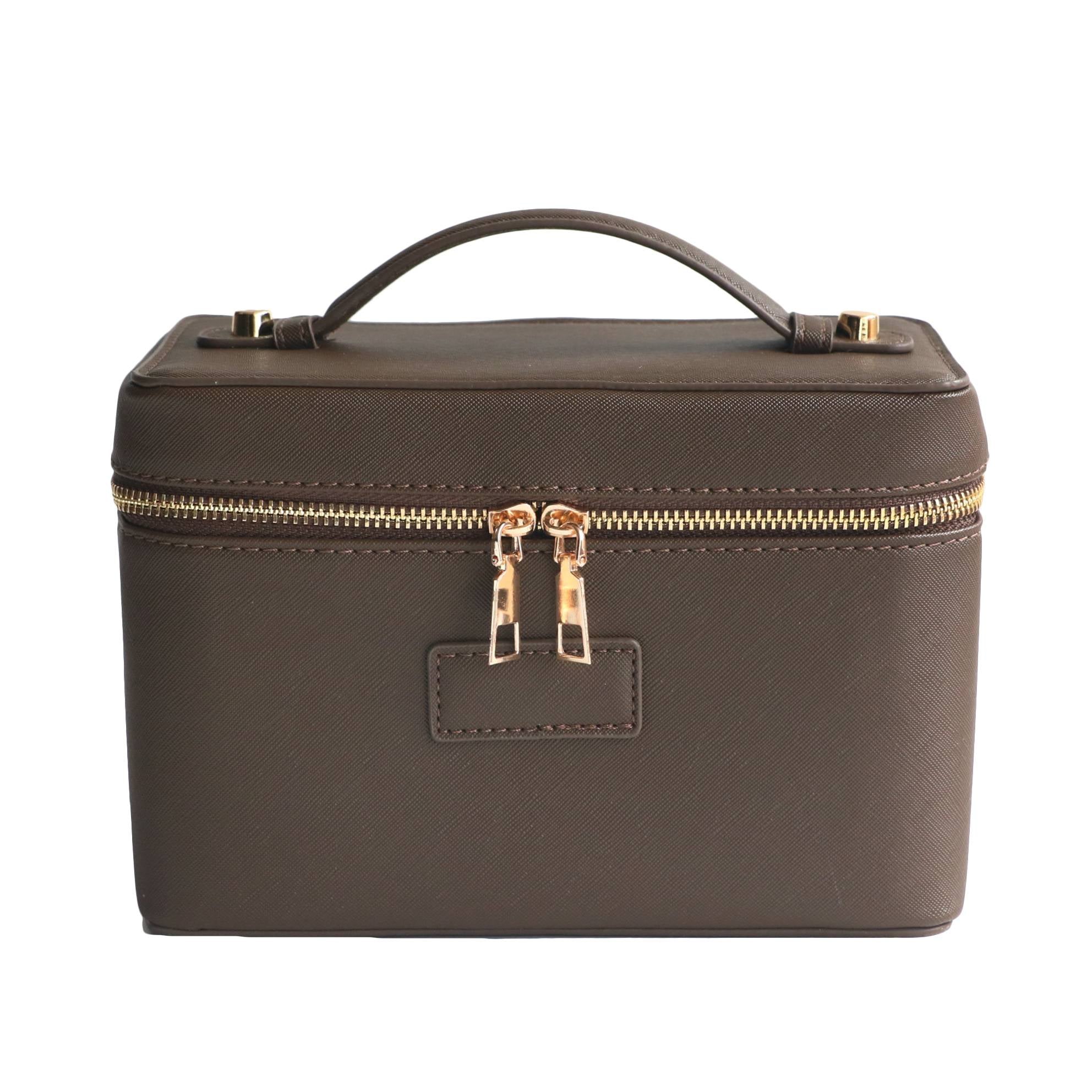 Necessaire Personalizada Feminina em Couro Saffiano – Estojo de Viagem com Zíper