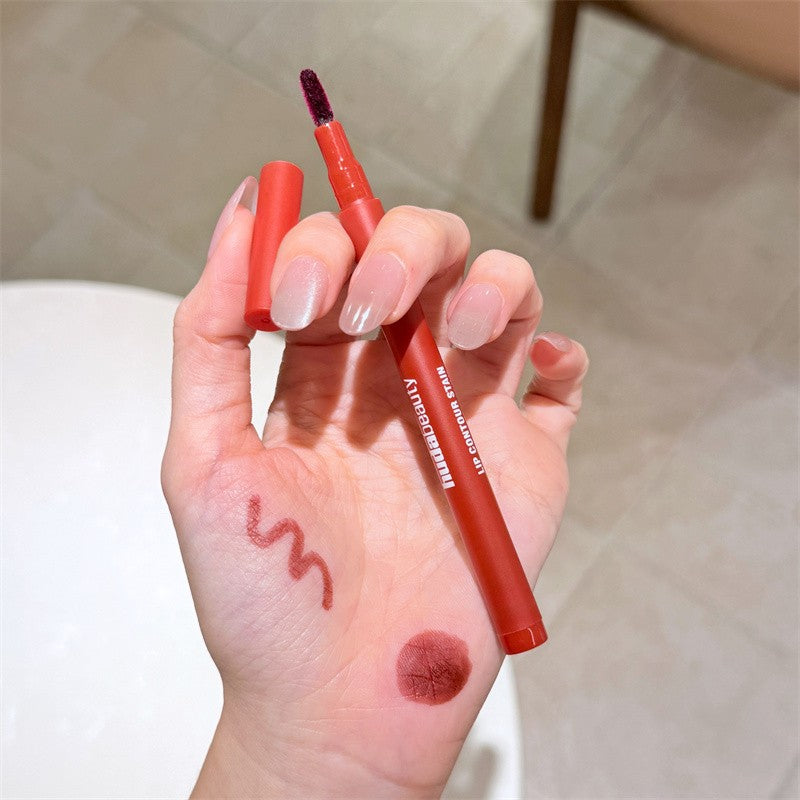 Huda Beauty Lápis Contorno Labial Matte – Longa Duração e Alta Pigmentação