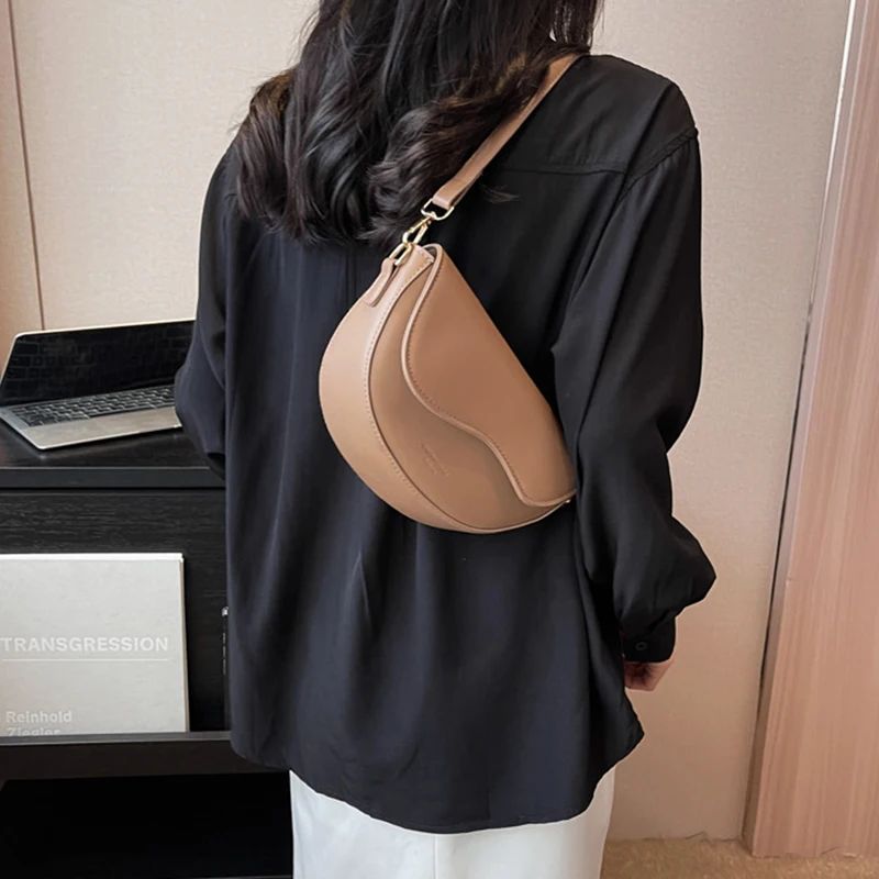 Bolsa Feminina Vintage Sela em Couro PU – Ombro e Transversal