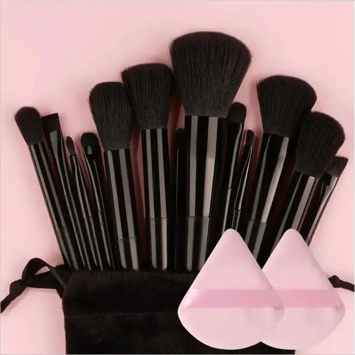 Kit Profissional de Pincéis de Maquiagem com Esponja e Necessaire – 13 a 16 Peças