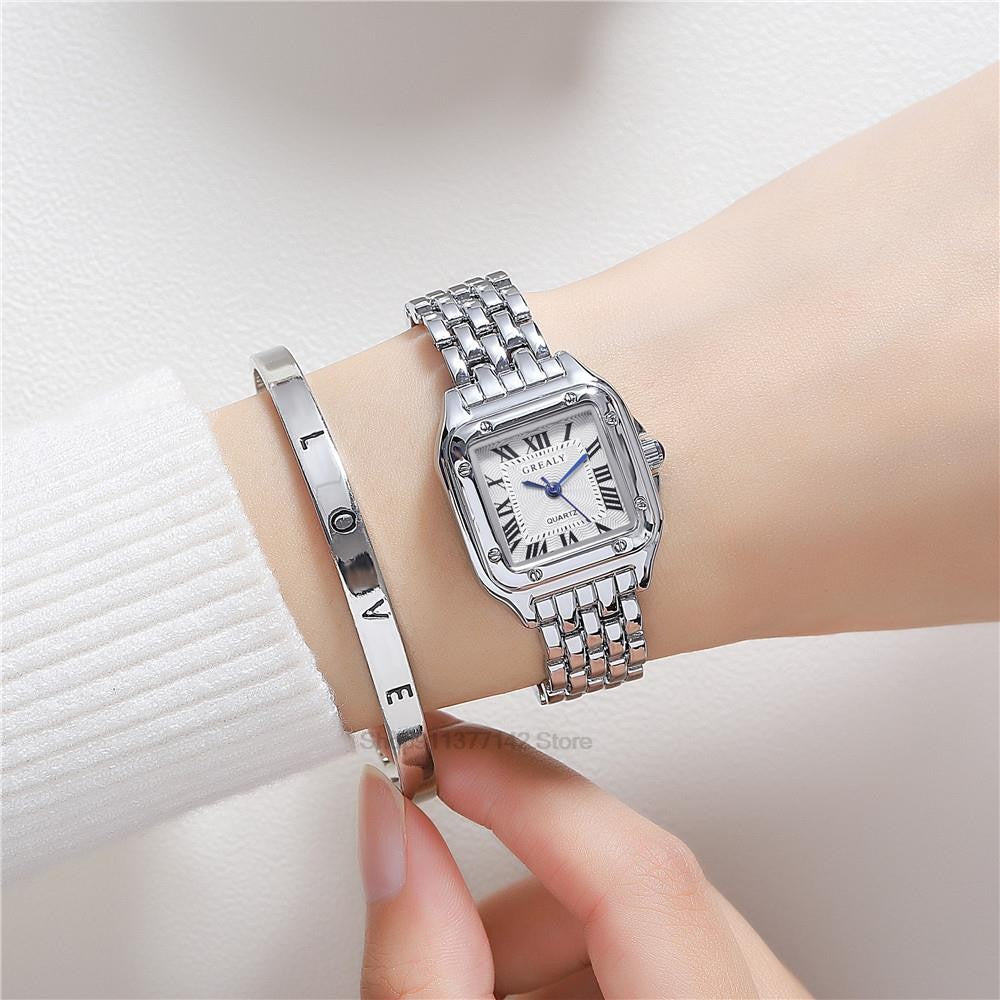 Relógio Feminino Luxo Quadrado Dourado com Números Romanos