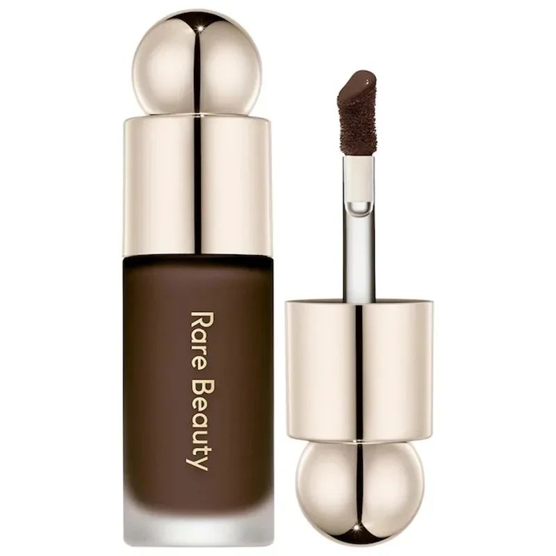 Iluminador e Bronzer Líquido Rare Beauty – Glow Intenso e Contorno Natural