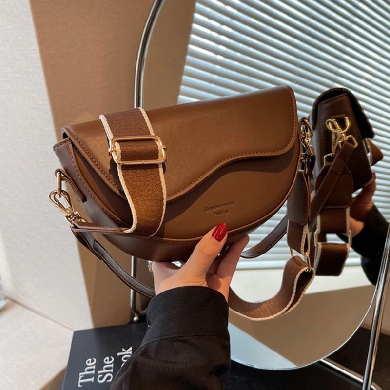 Bolsa Feminina Vintage Sela em Couro PU – Ombro e Transversal