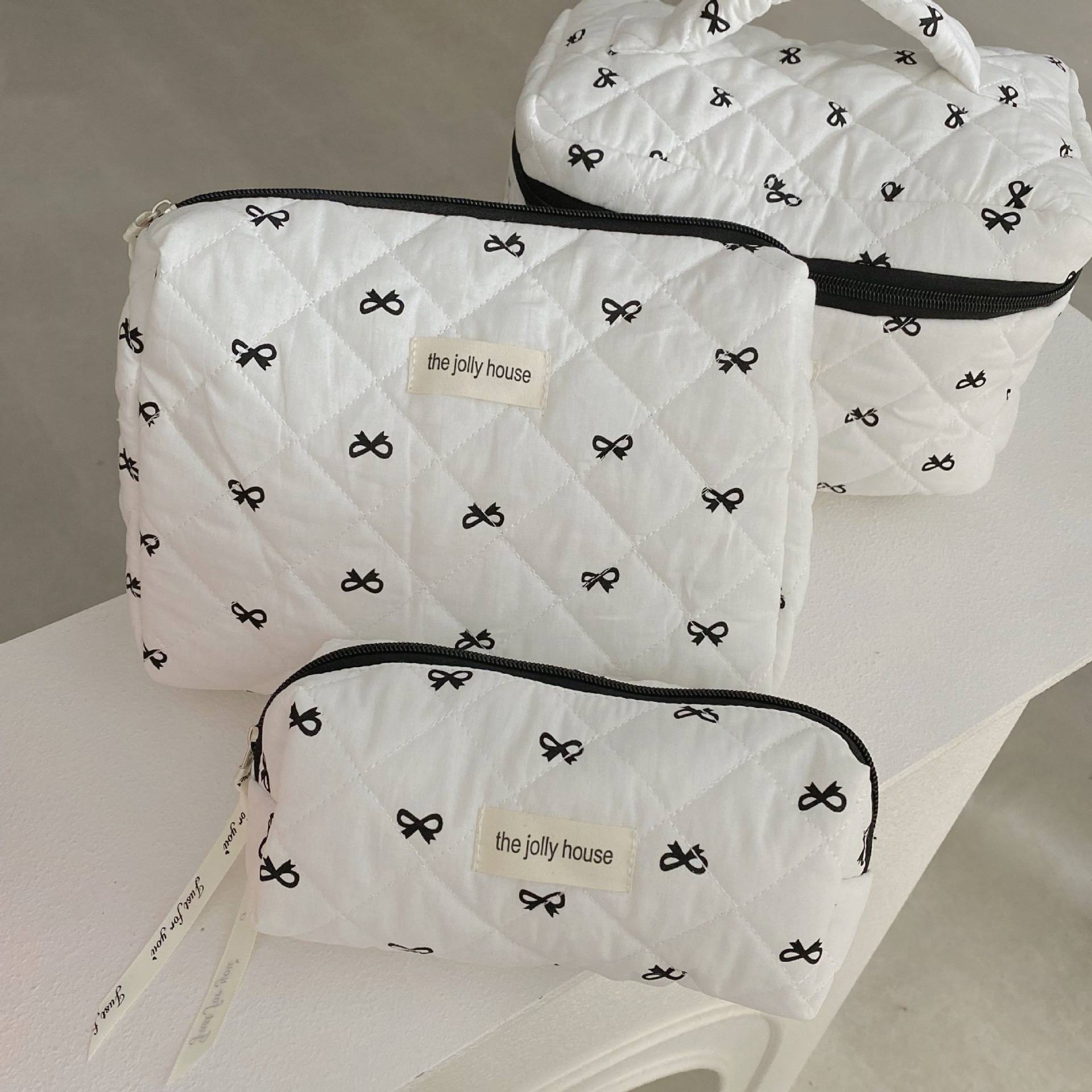 Necessaire Feminina Estampa Cereja – Bolsa Porta Maquiagem Portátil